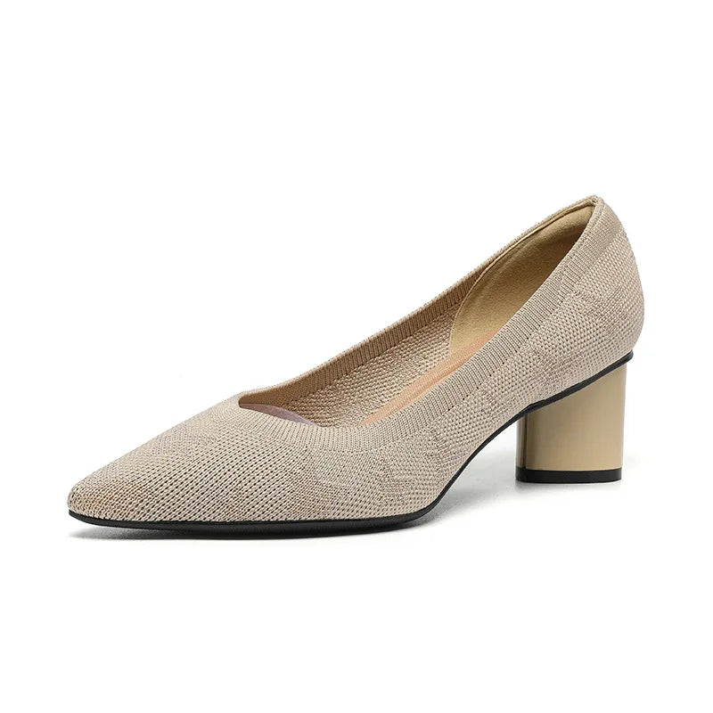 Camelia Beige - Two-Tone Mid-Heel Shoe with Contrast Toe