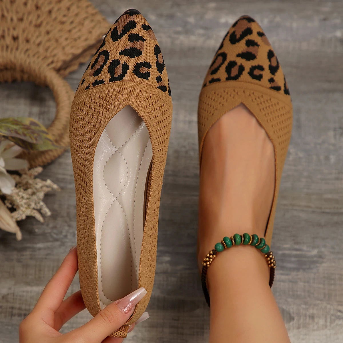 LeopardIsa- Sapato estilo bailarina muito elegante e confortável
