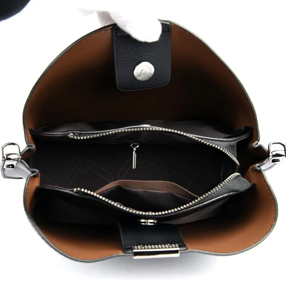 Bolsa Feminina Elegância Três Camadas