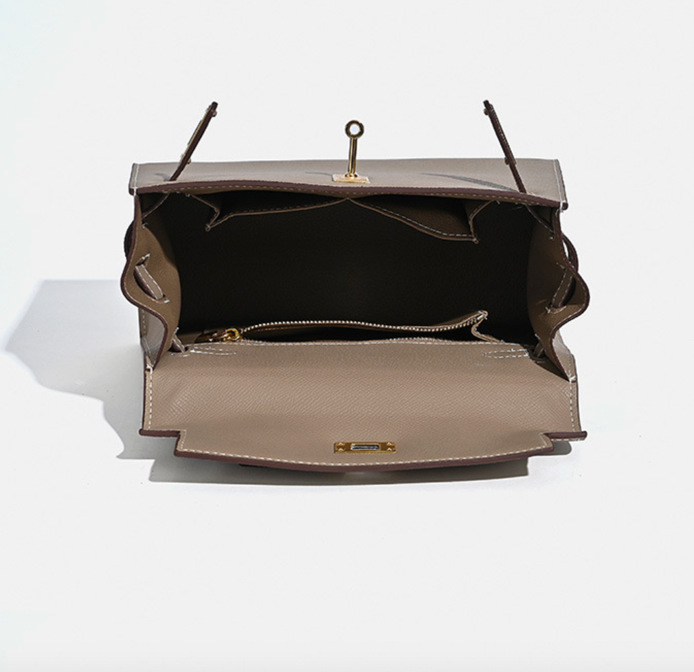 Grace Classique – Bolsa em Couro Genuíno Estilo Epsom