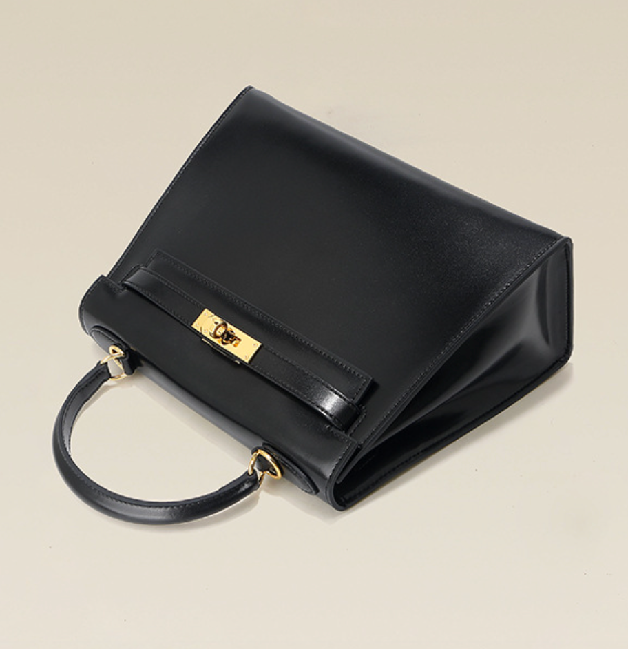 Grace Box – Bolsa Estruturada em Couro Genuíno Liso ( 28 CM )