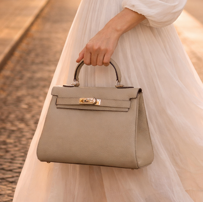 Grace Pebbled – Bolsa em Couro Genuíno Estilo Pebbled