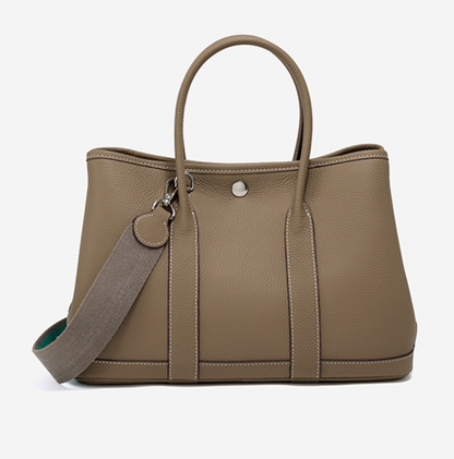 Brigitte – Bolsa Elegante em Couro Genuíno Estilo Togo