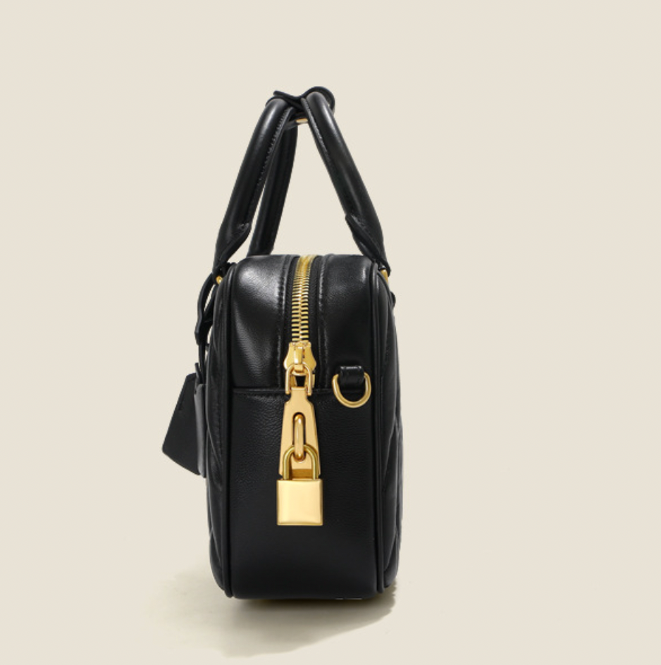 Aria Matelassé Mini – Genuine Leather Bag