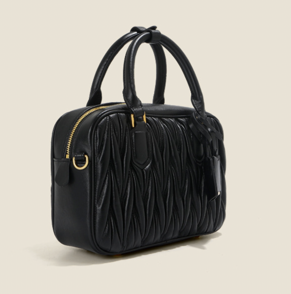 Aria Matelassé Mini – Genuine Leather Bag
