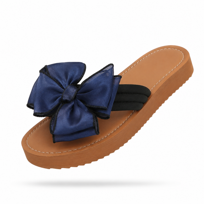 Chinelos Fiorella Bow – Charme, Leveza e Conforto para o Verão