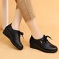 Tênis de Couro Feminino Plataforma Wedge Casual com Cadarço