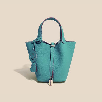 Camille Bucket – Bolsa Bucket em Couro Bovino Full-Grain