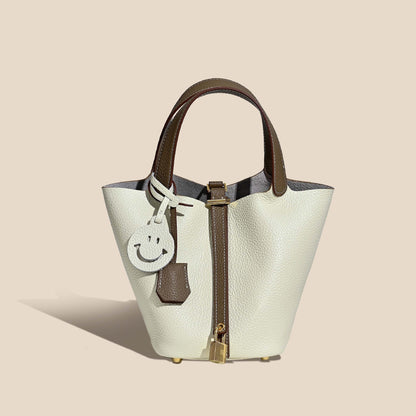 Camille Bucket – Bolsa Bucket em Couro Bovino Full-Grain