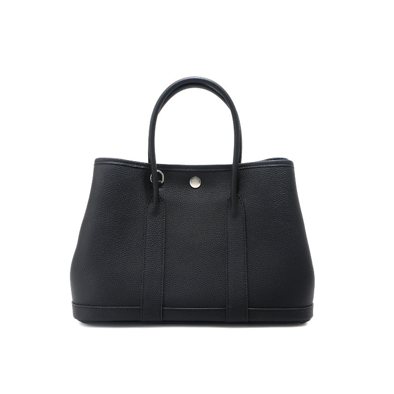 Brigitte – Bolsa Elegante em Couro Genuíno Estilo Togo