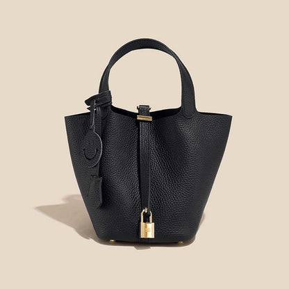 Camille Bucket – Bolsa Bucket em Couro Bovino Full-Grain