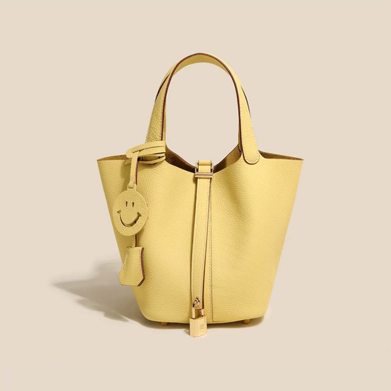 Camille Bucket – Bolsa Bucket em Couro Bovino Full-Grain