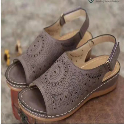 Maria Fernanda - Comfortable and very elegant semi-orthopedic sandal
