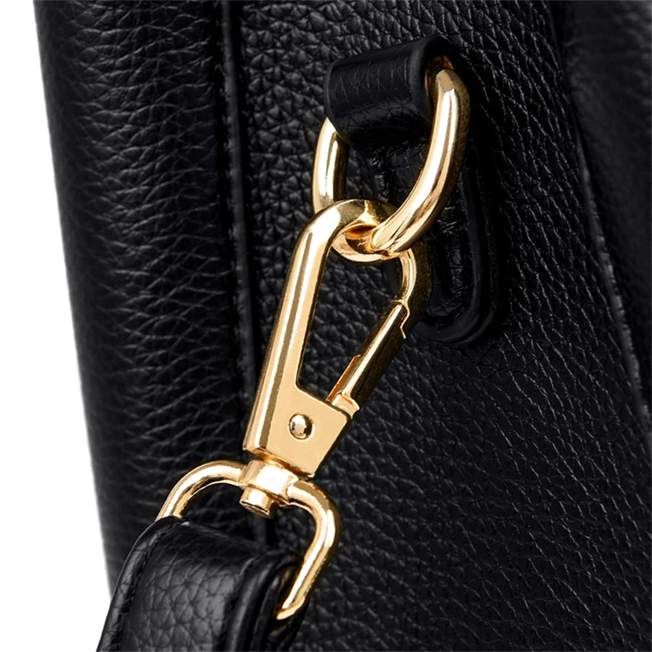 Aurora Luxe – Elegant Handbag