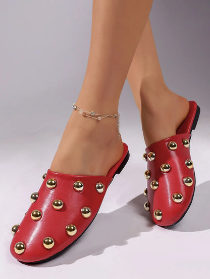 Verona Rivet – Mules Casuais Elegantes
