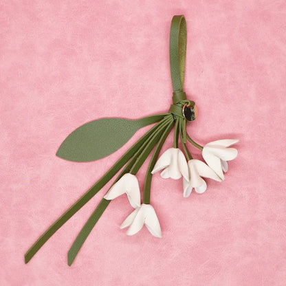 Fleur Élise – Porta-Chaves Floral em Pele para Carteiras ou Malas