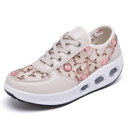 Monique - Super Comfortable Sneakers