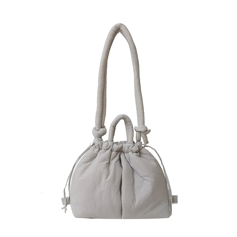 Bolsa Acolchoada "Nuvem Compacta"