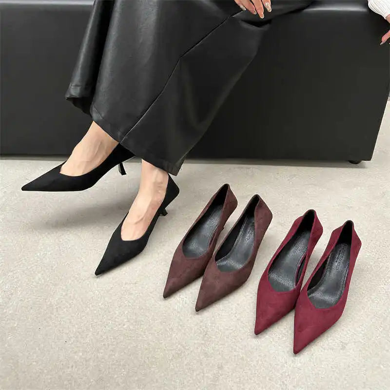 Celeste Élite – Sapatos Clássicos de Salto Fino