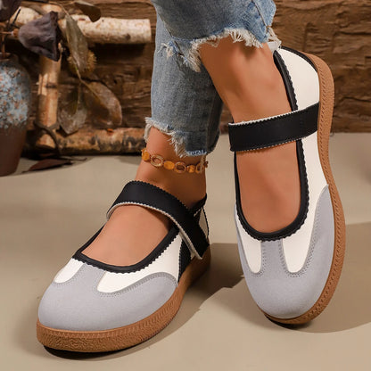 Claire Stride – Ténis Casual