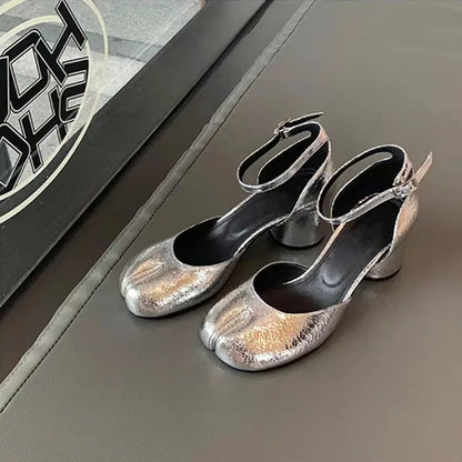 Aurora Elegance - Sapatos Mary Jane em Verniz