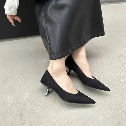 Celeste Élite – Sapatos Clássicos de Salto Fino