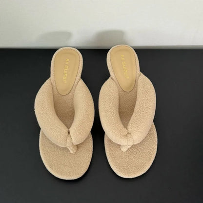 Serena Wedge – Chinelos Elegantes