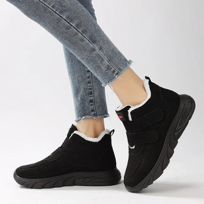 Julie Sanna - Super Comfortable and Warm Boot Trainers