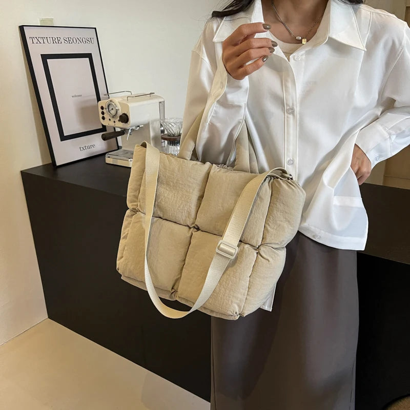 Mala de Ombro "Conforto Chic"