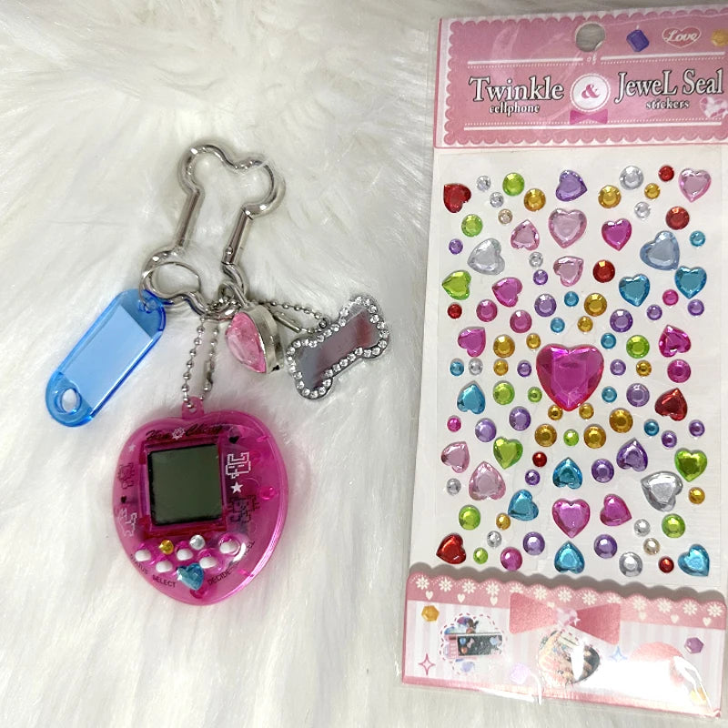 Lusitanna Pixel Charm – Porta-Chaves Retro Interativo