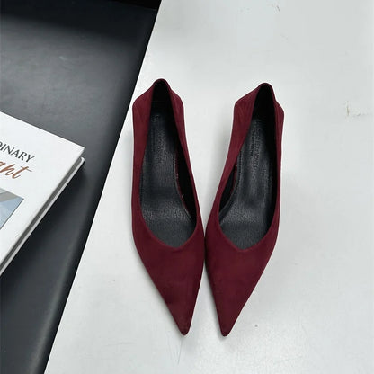 Celeste Élite – Sapatos Clássicos de Salto Fino