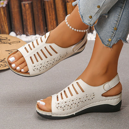 Capri Comfort – Sandálias de Cunha