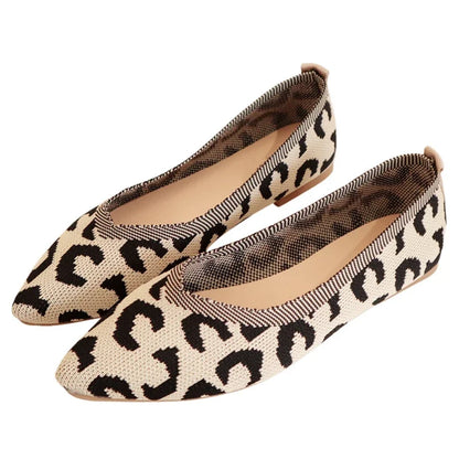 Leopard Fashion - Chaussure de style ballerine très élégante et confortable.