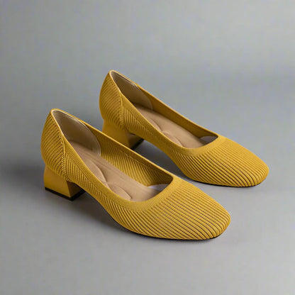 Miss Retro  - Sapato de Salto Bloco muito Elegante e Confortável