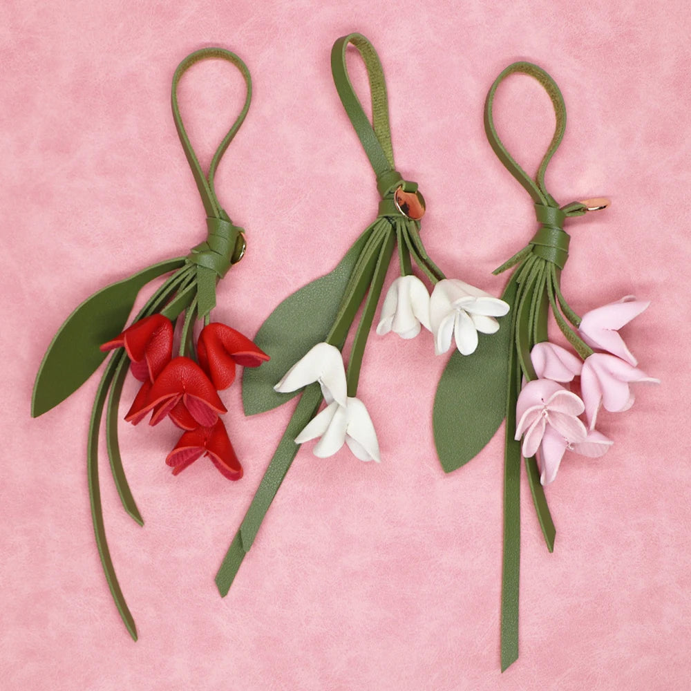 Fleur Élise – Porta-Chaves Floral em Pele para Carteiras ou Malas